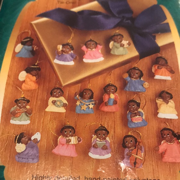 NIB Vintage Giftco Afro-American Polystone Mini Angels Xmas Ornaments. Set of 18 - Picture 3 of 4